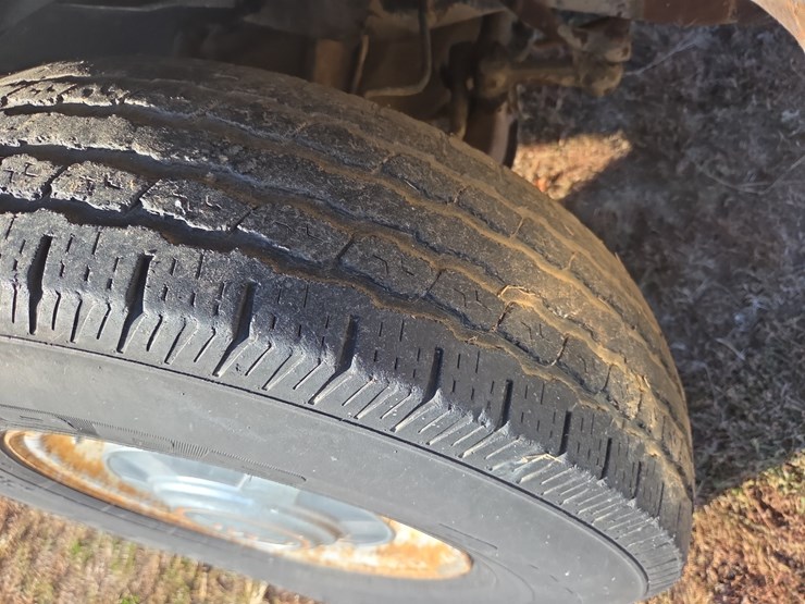 1985-gmc-3500-image-4