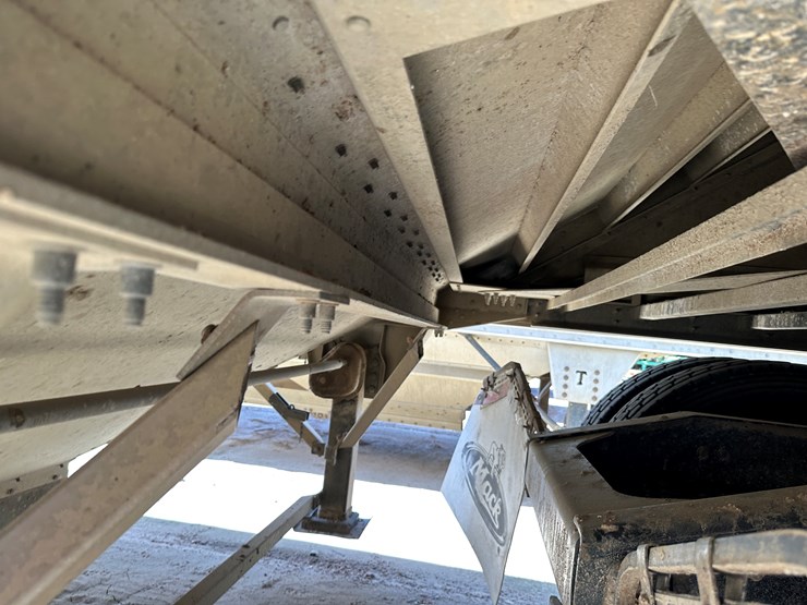 2014-timpte-hopper-bottom-image-38