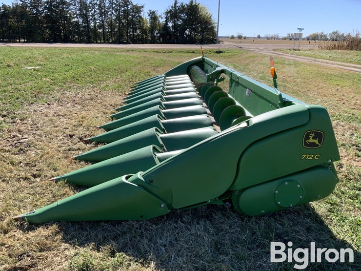 2018-john-deere-712c-image-8