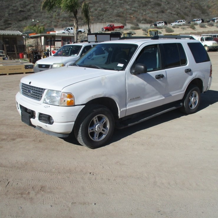 FORD EXPLORER XLT