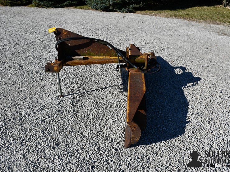 super-brute-9'-3-pt-blade-image-8