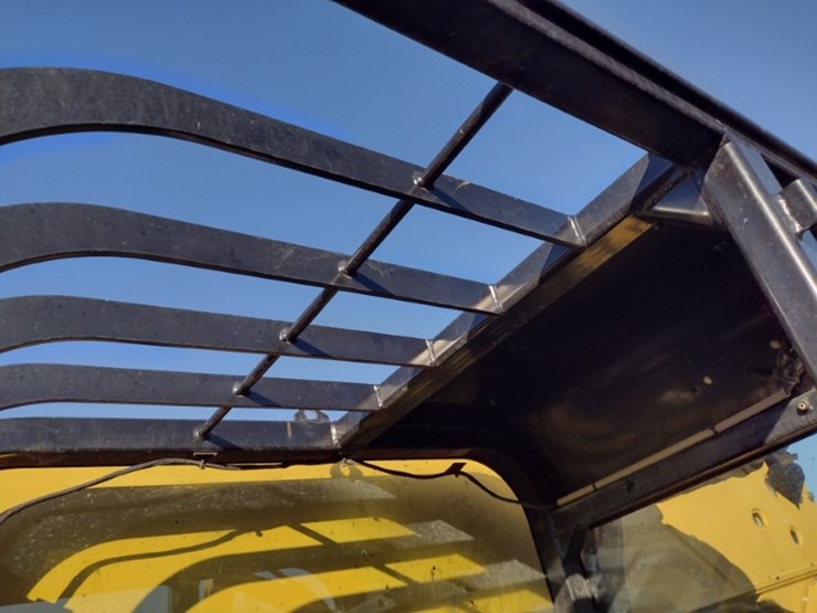 caterpillar-tl943c-image-13