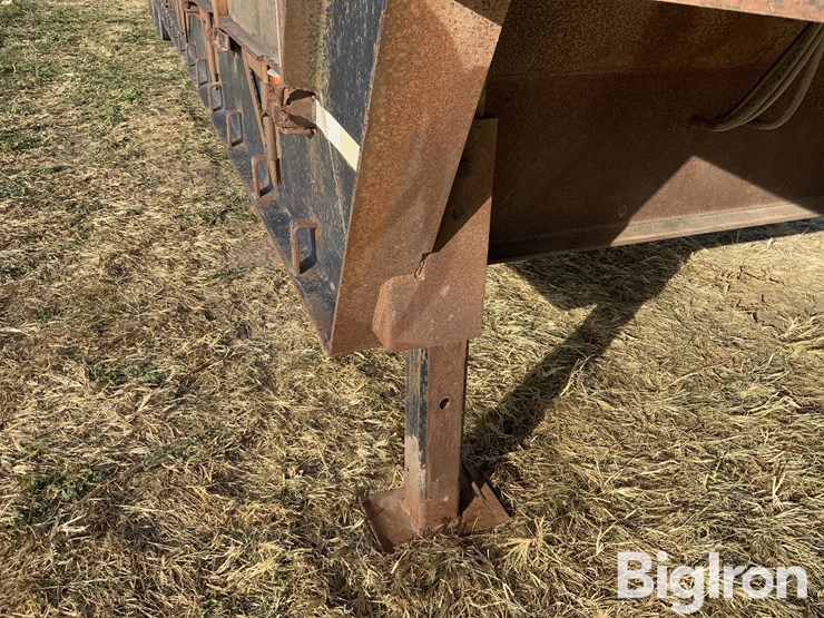 1984-schubert-t/a-lowboy-trailer-image-11