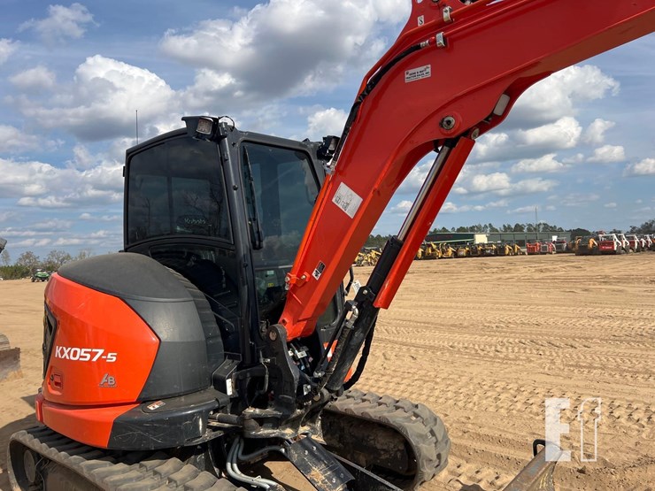 kubota-kx057-5-image-22