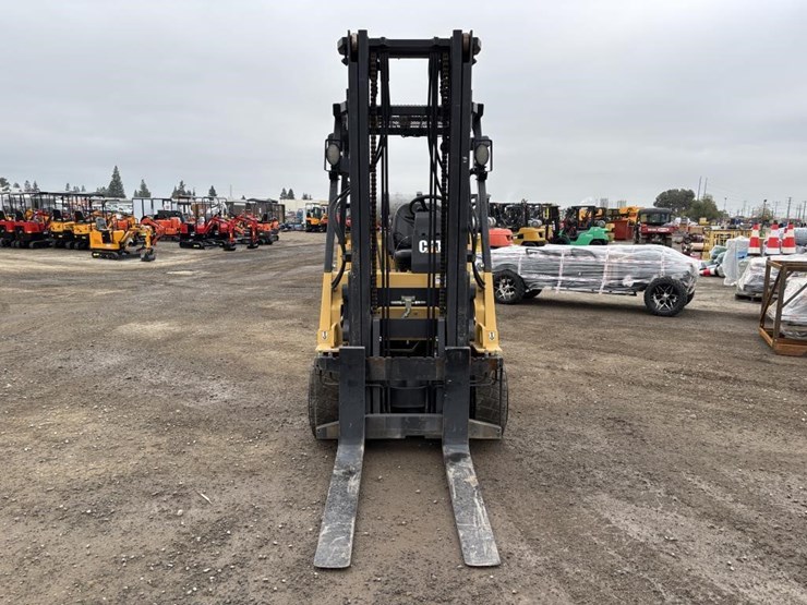 caterpillar-gc35k-image-6