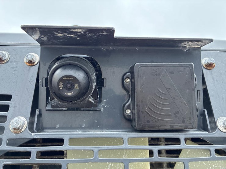 john-deere-624-image-39