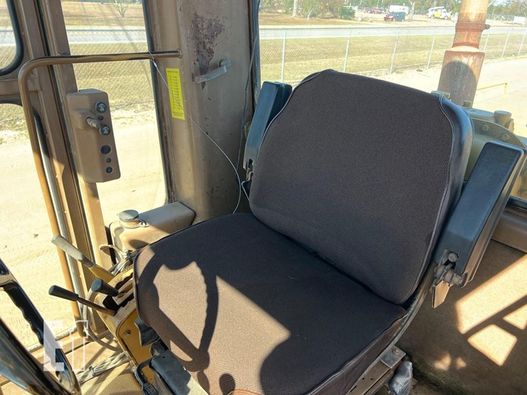 1992-caterpillar-14g-image-34