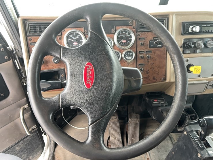 caterpillar-c7-image-17