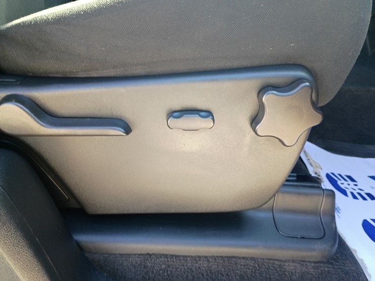 chevrolet-silverado-1500-image-34