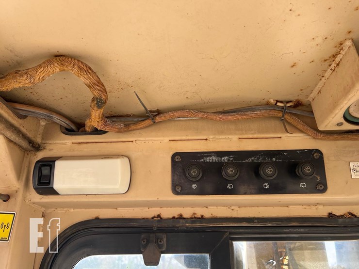 caterpillar-d6m-image-34