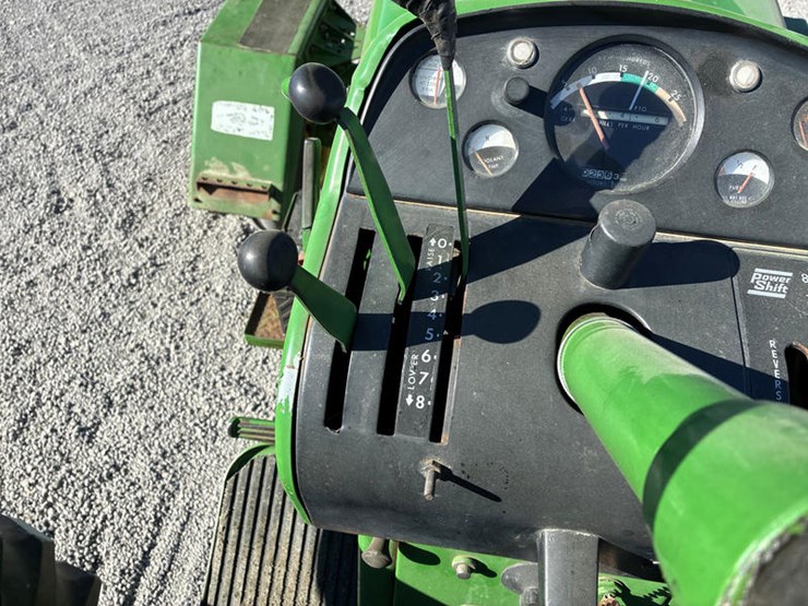 john-deere-4020-image-55