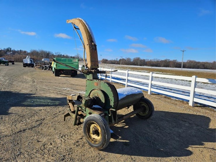 john-deere-15-image-3