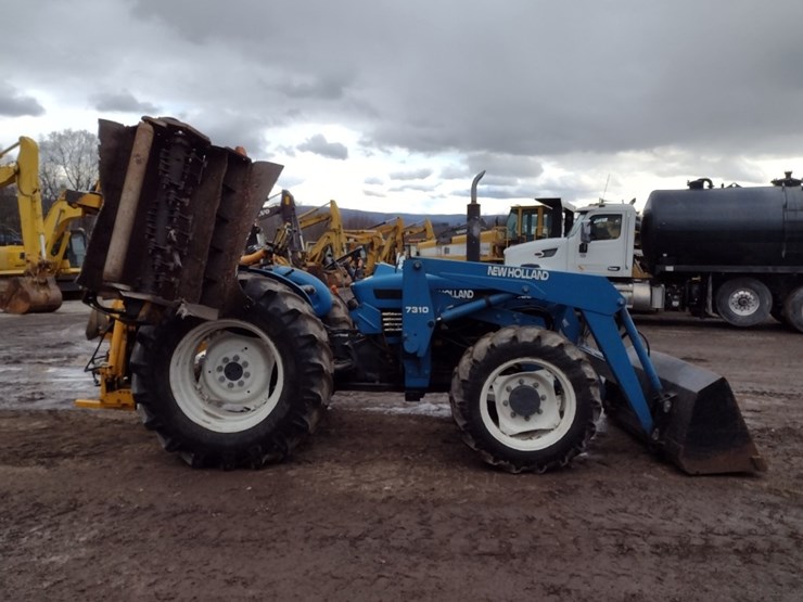 new-holland-3930-image-3