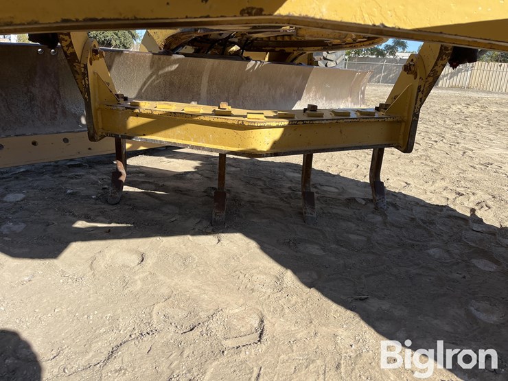 1995-caterpillar-12h-image-20