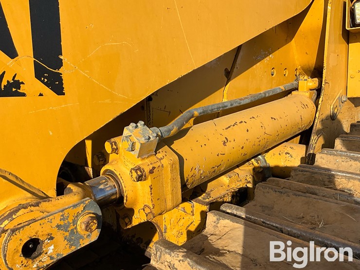 1998-caterpillar-973-track-loader-image-13