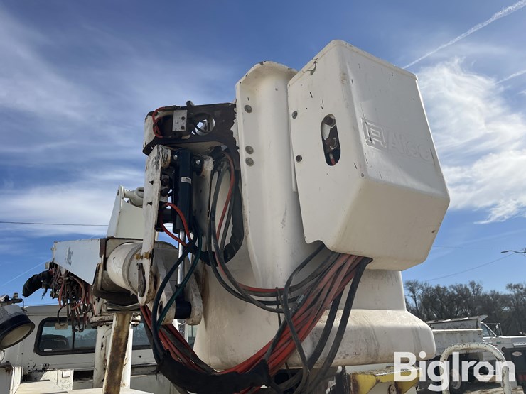 2001-international-4700-image-18