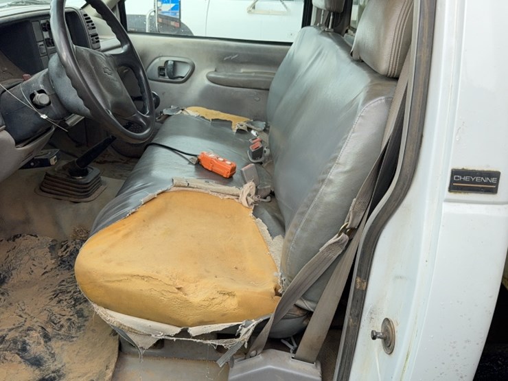 chevrolet-3500-image-15