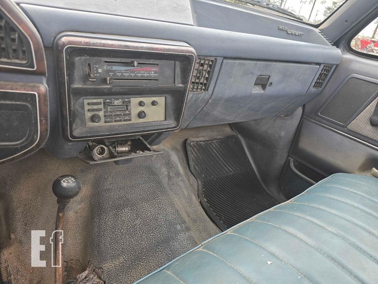 1992-ford-f150-image-14