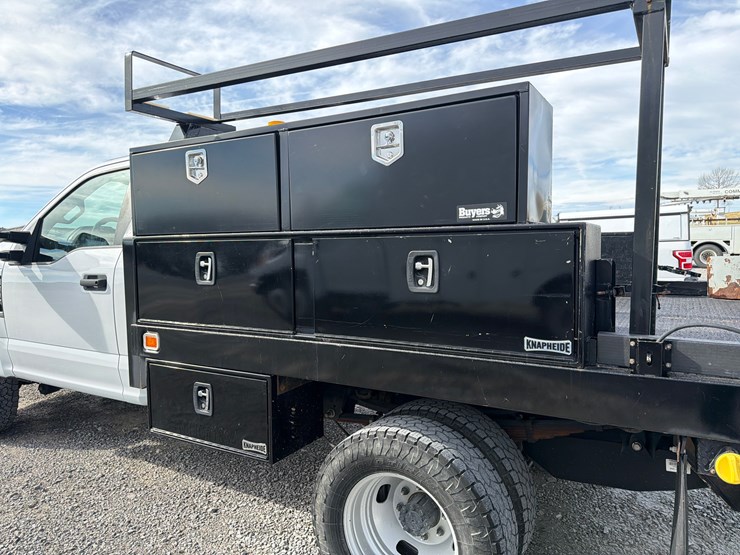 2018-ford-f350-xl-image-13