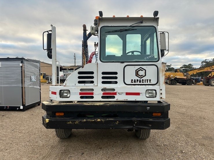 2004-capacity-tj7000-image-7