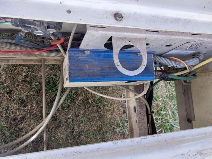 club-car-villager-6-image-8