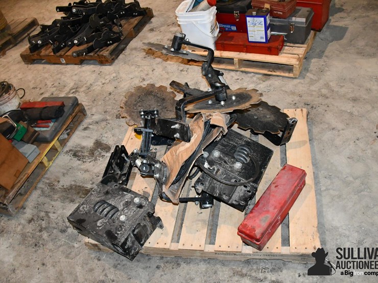 pallet-of-farm-support-image-4