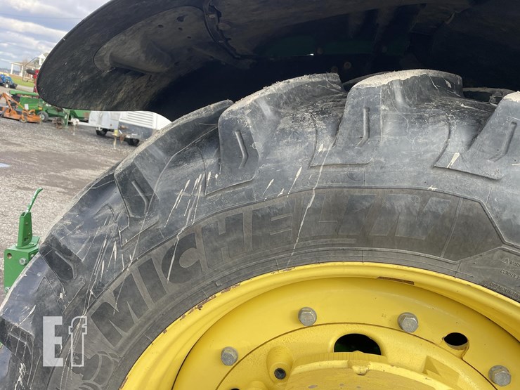 2013-john-deere-6150r-image-14