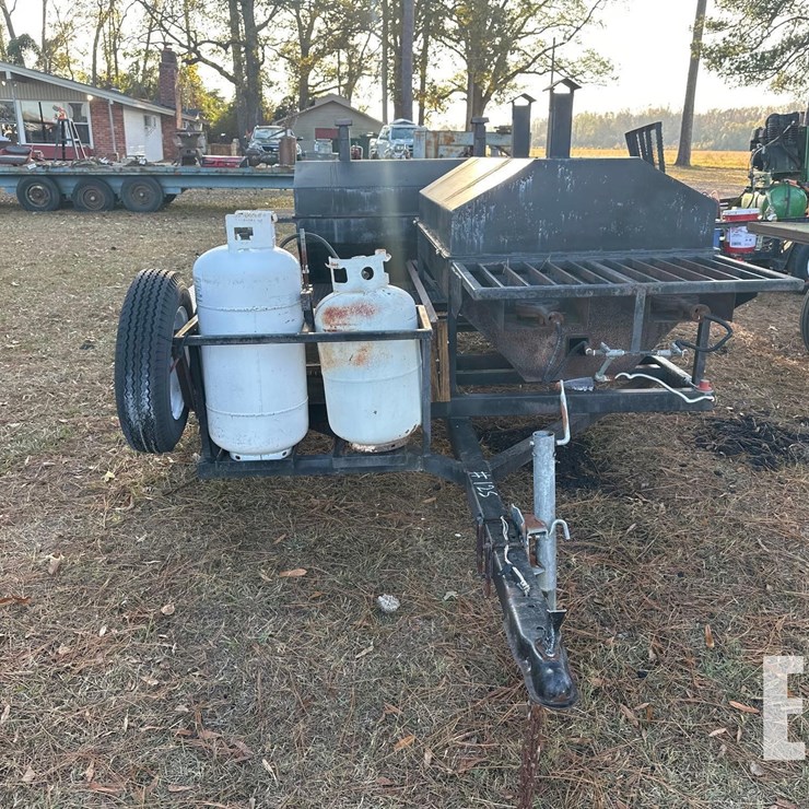 MOBILE BBQ GRILL