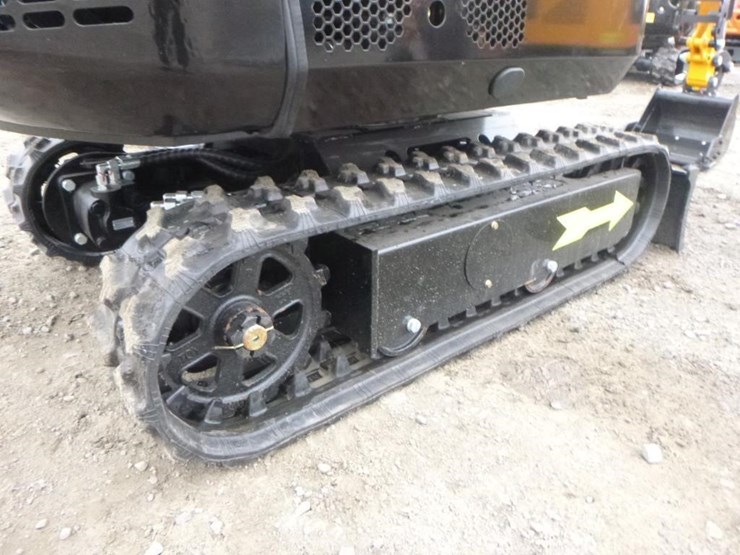 2025-vicsec-vc15p-hydraulic-excavator-image-26