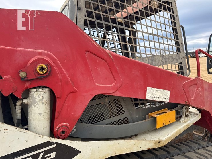 2019-takeuchi-tl10v2-image-24