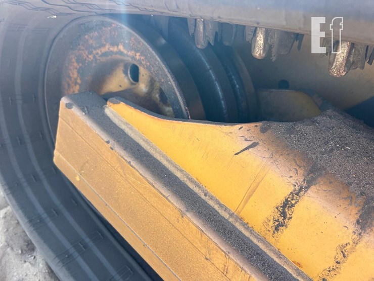 caterpillar-255-image-22