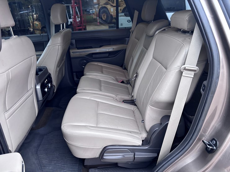 ford-expedition-image-6