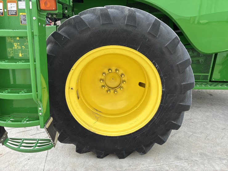 john-deere-s680-image-39