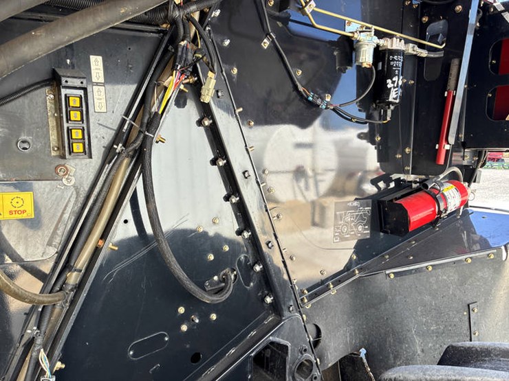 case-ih-5088-image-55