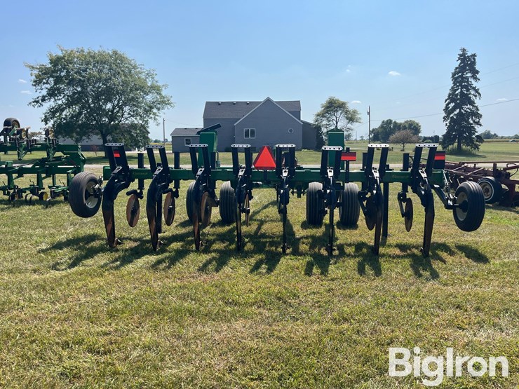 unverferth-zonebuilder-132-image-6