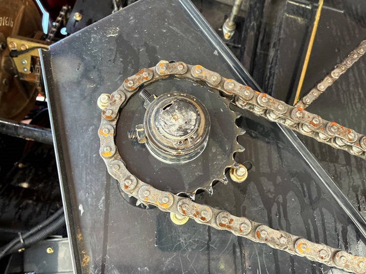 case-ih-5088-image-71