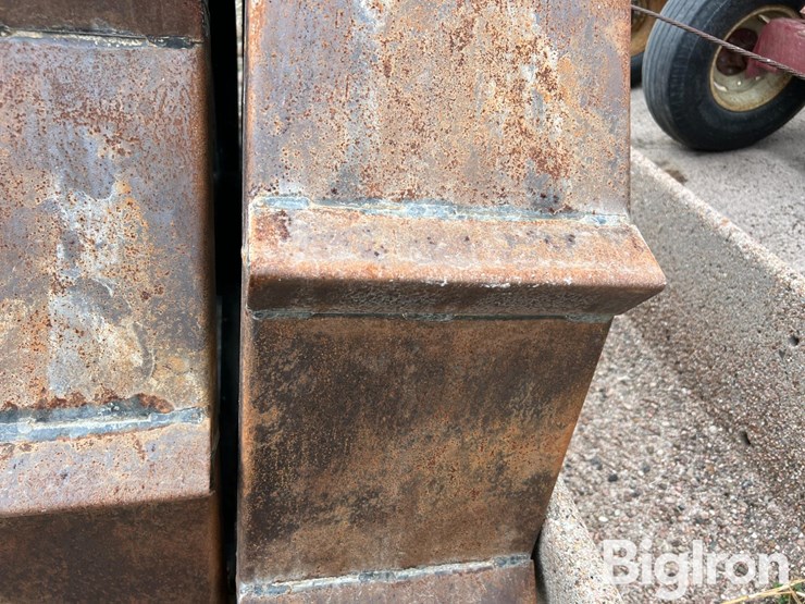 bb-metal-works-steel-tread-pivot-wheels-image-9