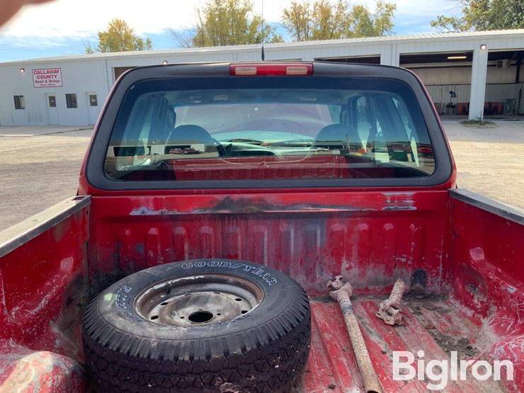 2004-ford-f150-xl-image-19