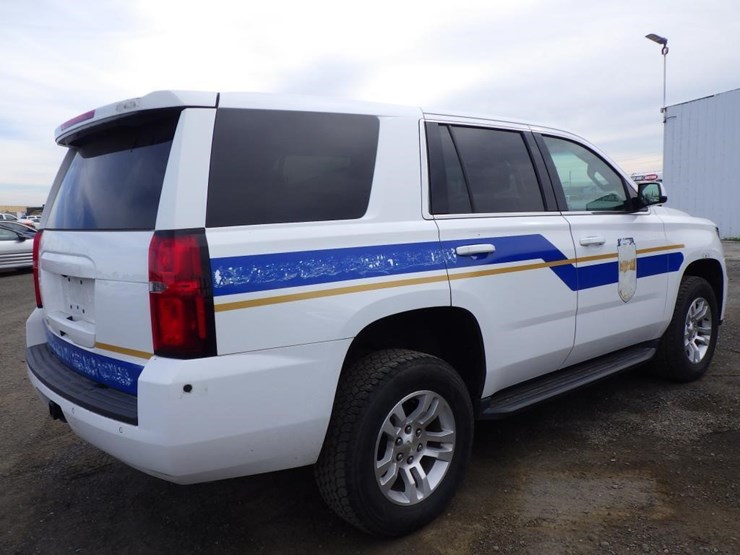 2019-chevrolet-tahoe-image-3