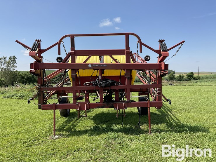 wil-rich-noble-brittonya-sprayer-image-2