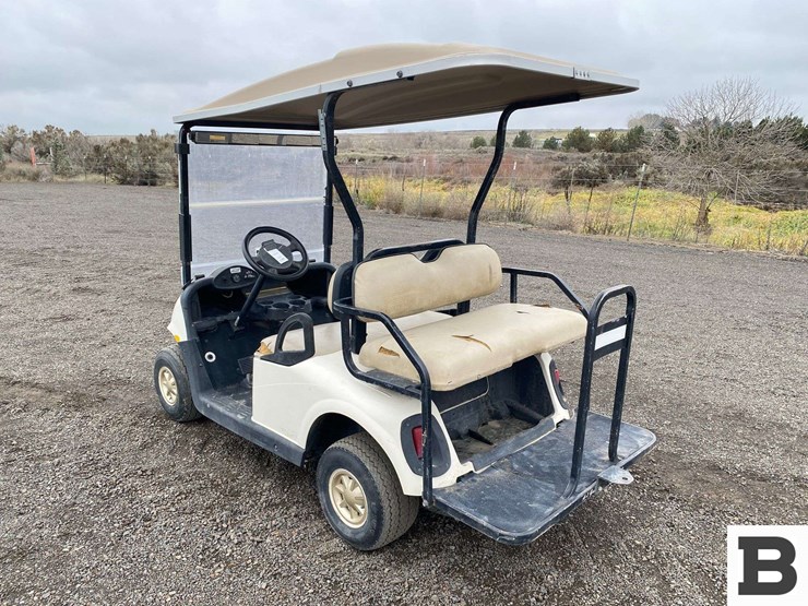 ezgo-golf-cart-image-3
