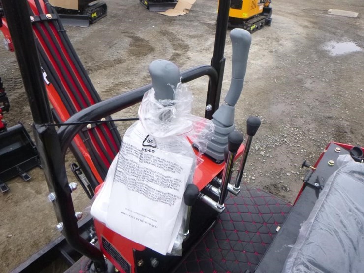 2025-vicsec-vc13-hydraulic-excavator-image-21