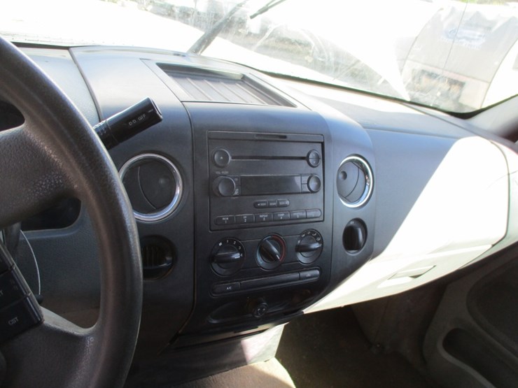 2006-ford-f150-xlt-image-10