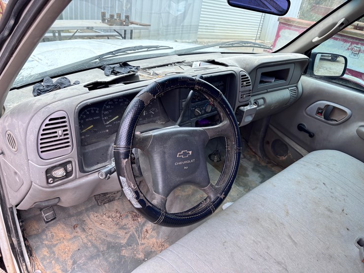 chevrolet-2500-image-25