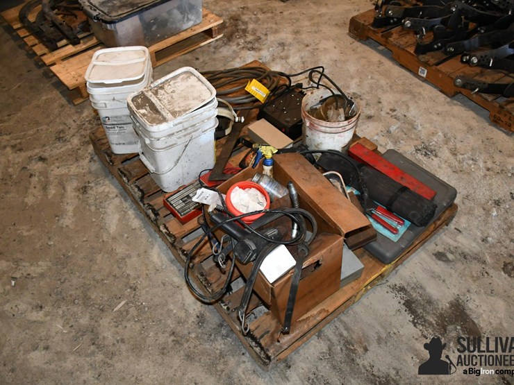 pallet-of-farm-support-image-3