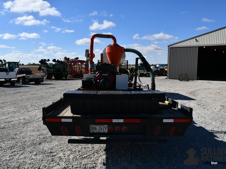 2010-hooper-42'-t/a-drop-deck-seed-tender-trailer-image-6