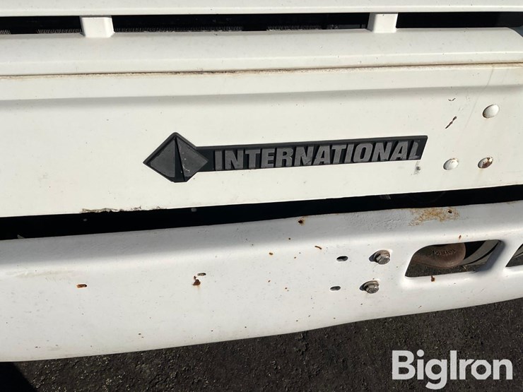 international-4700-image-11