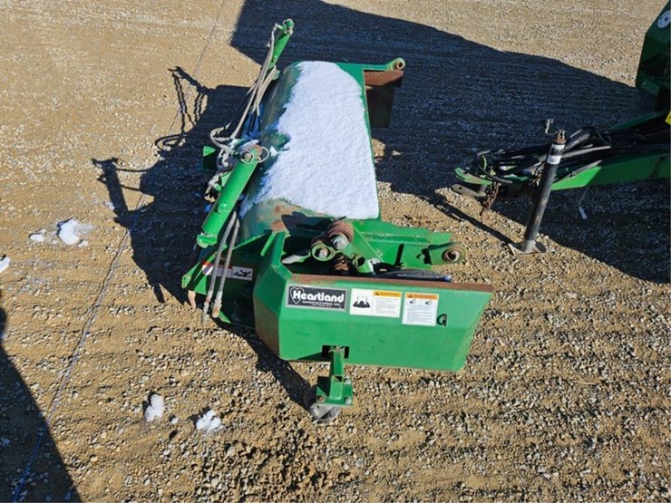 john-deere-566-image-41