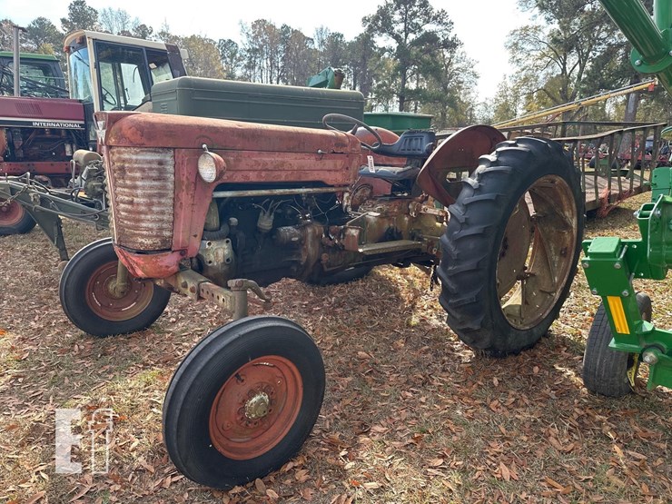 massey-ferguson-50-image-3