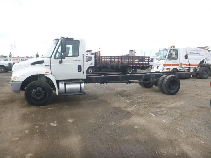 international-4300-image-5